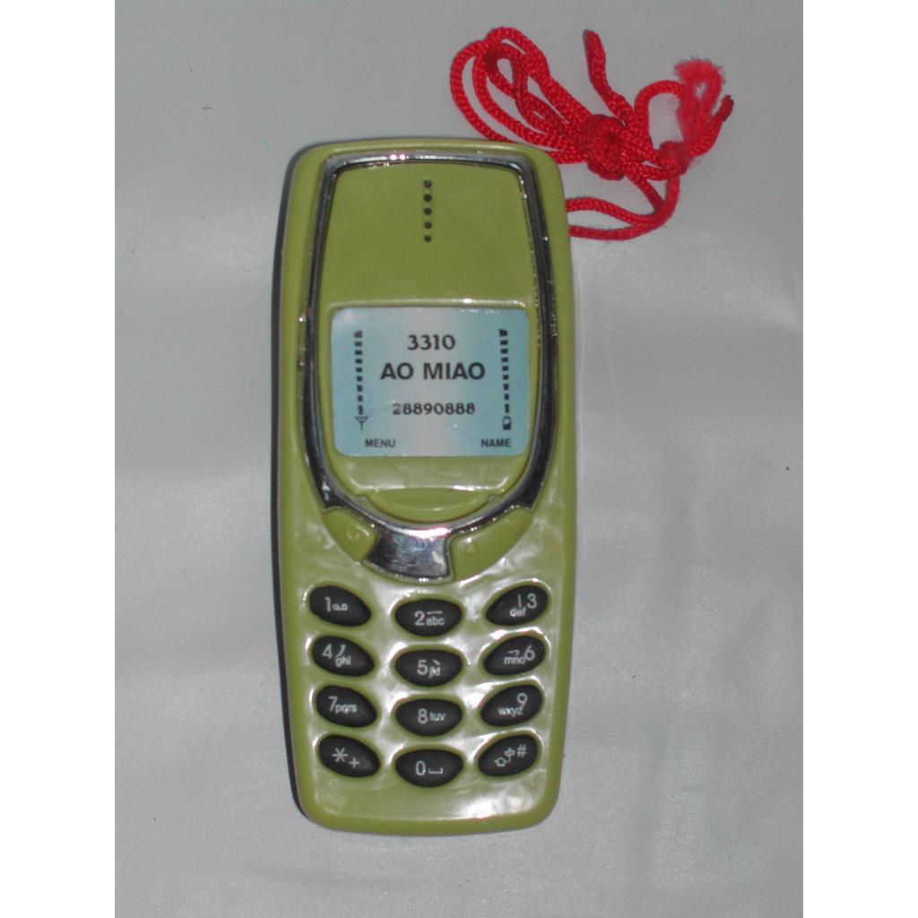 TELEFONO CELULAR /17 medio