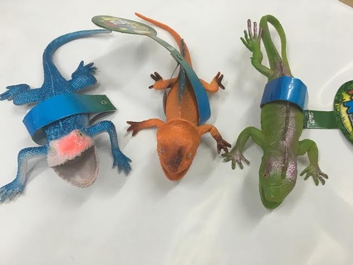 [H61651] ANIMALES CON SONIDO 20CM/25 arriba